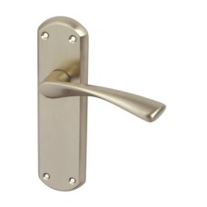Lever Handles on Backplates for Lever Lock Zinc Alloy Olton Designed for interior doors Polished chrome