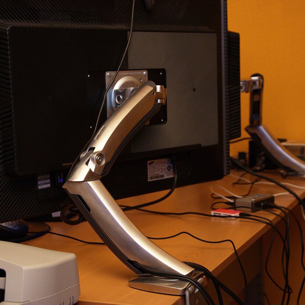 TV Cabinet Lifts & Brackets
